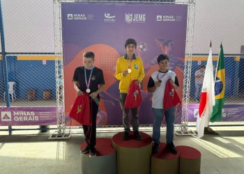Araxaense Edgard é Campeão Estadual (JEMG) BLITZ de Xadrez 2025