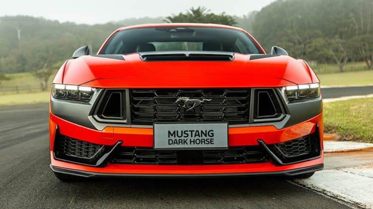 Potente, tecnológico e intimidador: Ford Mustang Dark Horse chega ao Brasil
