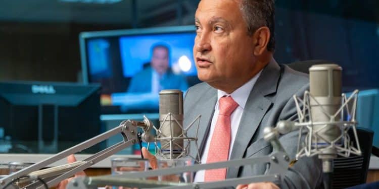 Rui Costa sobre isenção do IR: “Primeiro passo para um país mais justo e menos desigual”