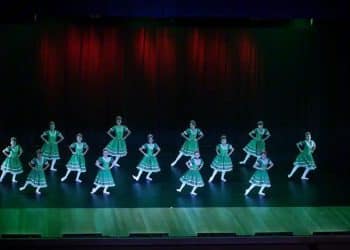 Colégio São Domingos estreia no Dançaraxá e conquista três premiações