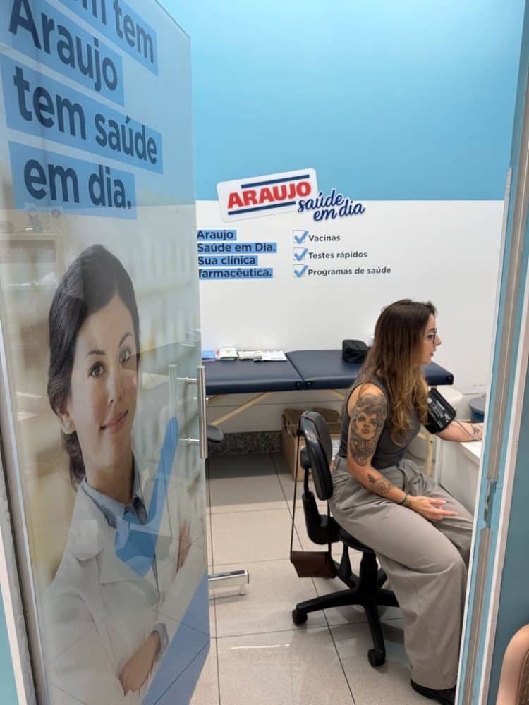 Parceria entre Biolab, Drogaria Araujo, Omron e a Sociedade Mineira de Cardiologia aposta em novo modelo de cuidado para hipertensão em Minas Gerais