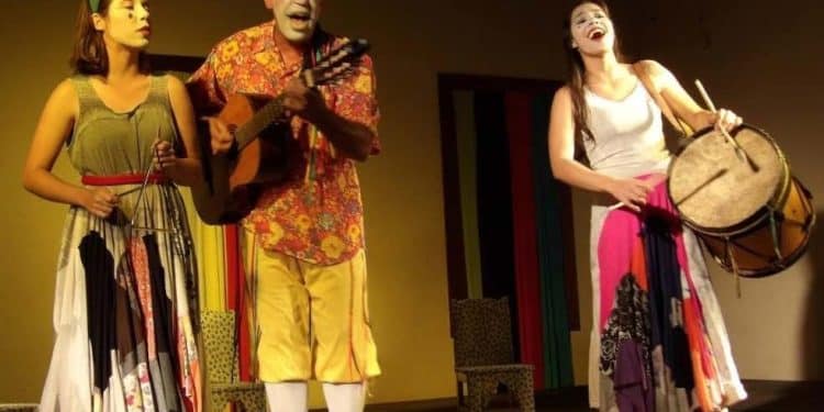 Contadores de histórias Boi da Manta de Sete Lagoas se apresenta em Uberlândia no próximo dia 20 (sábado) com espetáculo gratuito