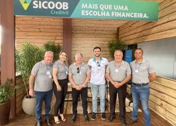 Sicoob Creditril participa da Casa do Leite no Camaru 2025 e reforça apoio à cadeia produtiva