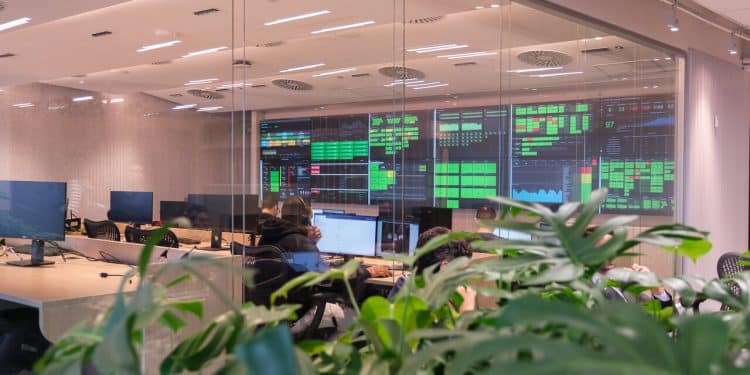 XP destaca oportunidades atrativas na renda fixa após decisão do Copom