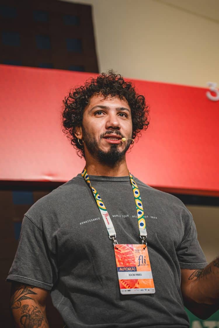 Fliaraxá oferece oficinas gratuitas