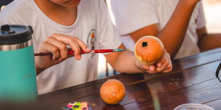 Fliaraxá oferece oficinas gratuitas