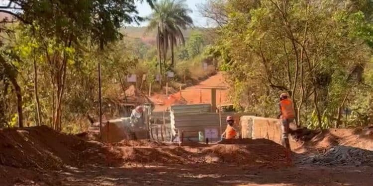 Ponte sobre o ribeirão Pirapetinga será interditada na próxima segunda (29)