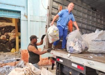 VIDA VIVA DESTINA 2,6 TONELADAS DE BLISTERS EM VARGINHA