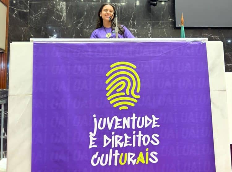 Estudante do Colégio São Domingos representa Araxá e região no Parlamento Jovem