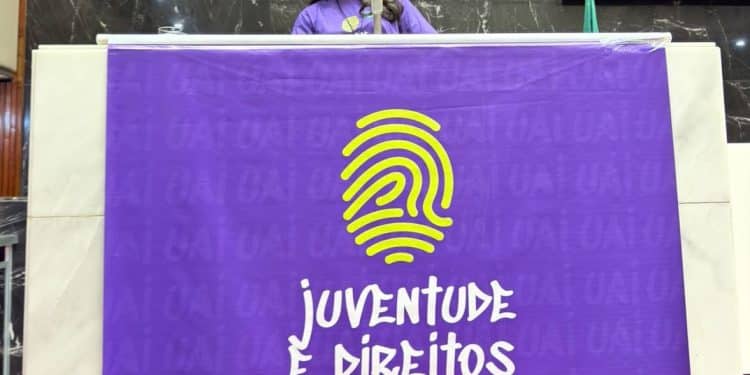 Estudante do Colégio São Domingos representa Araxá e região no Parlamento Jovem