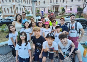 Estudantes do Colégio Marista participam do Ônibus Escolar Caminhante em parceria com a Virada Varginha