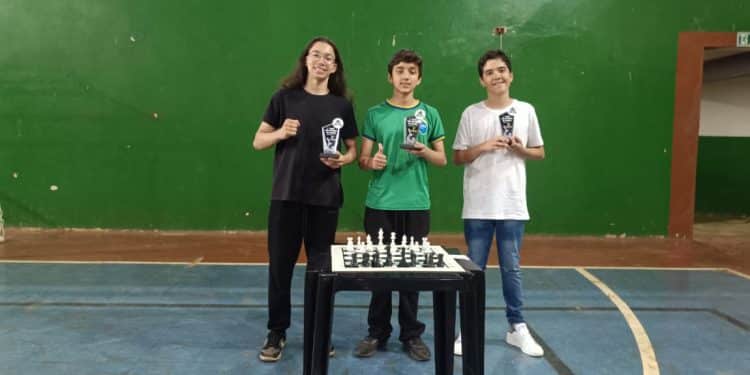 Xadrez araxaense faz dobradinha histórica em São Gotardo