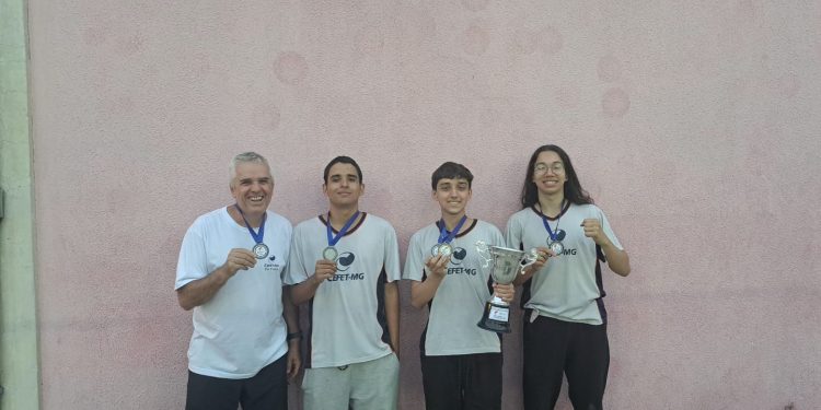 MN Edgard Campeão na modalidade Xadrez do JIFETs 2025