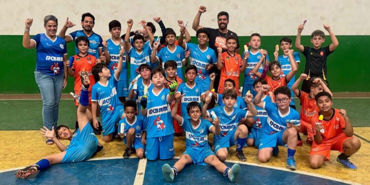 Atividades recreativas movimentam alunos do Projeto Dínamo Lobinho Transformando Vidas