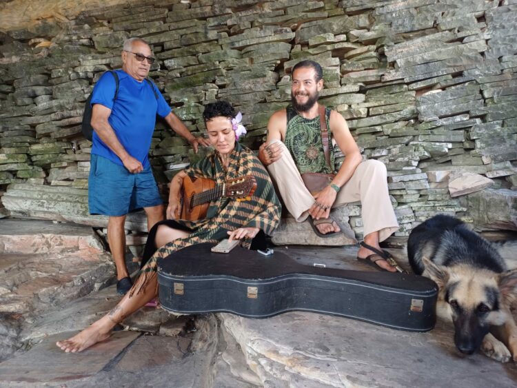 TRABALHADORES NÔMADES