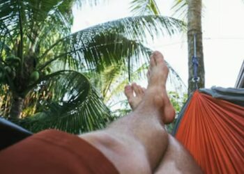 NADA,…COMO UM DIA DE DOMINGO