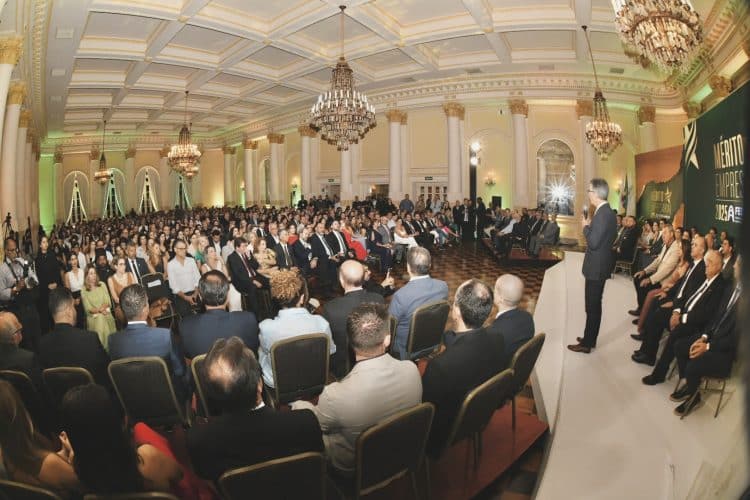 Federaminas reúne líderes de todo o Estado e aponta caminhos para o futuro dos negócios