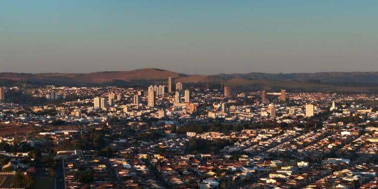 Prefeitura de Araxá e Defesa Civil confirmam terremoto de magnitude 4.4 em Araxá e região