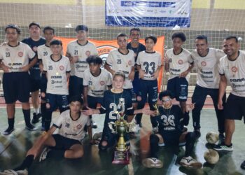 Manhã Esportiva reúne jovens atletas no Estádio Fausto Alvim neste sábado