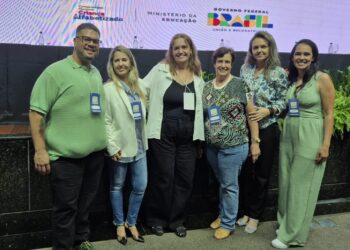 Secretaria de Educação de Araxá participa de ciclo formativo do Pacto Mineiro pela Alfabetização