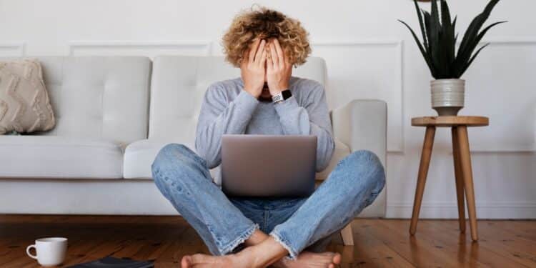 Síndrome de fim de ano: entenda a “dezembrite” e como lidar com a sobrecarga emocional