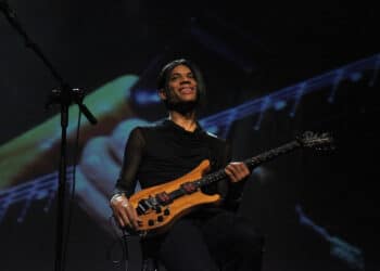 FestNatal reúne Nosso Trio, Diego Figueiredo e Stanley Jordan em noite especial de jazz