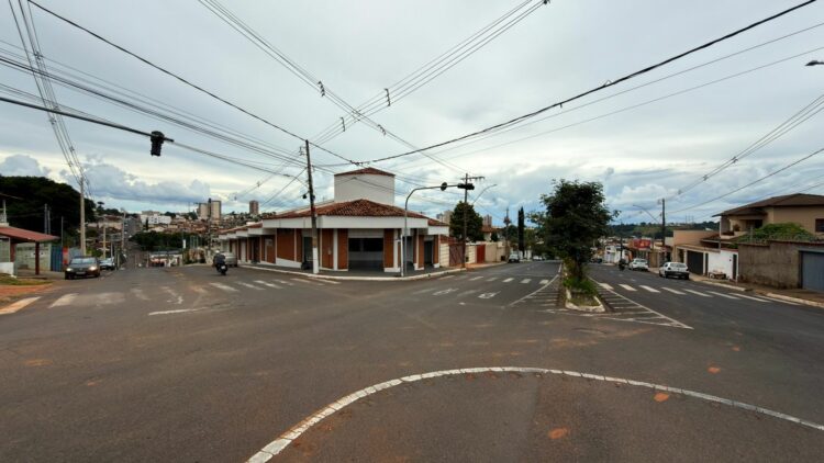 Interdições no trânsito nos bairros Leda Barcelos e Santa Terezinha, no setor Leste