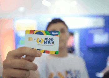 Secretaria de Assistência Social orienta para acesso de estudantes ao Programa Pé-de-Meia em Araxá