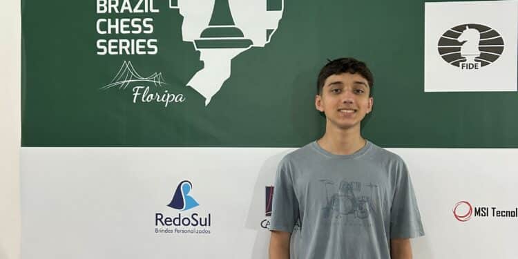 Enxadrista araxaense Edgard participa do Floripa Chess 2026
