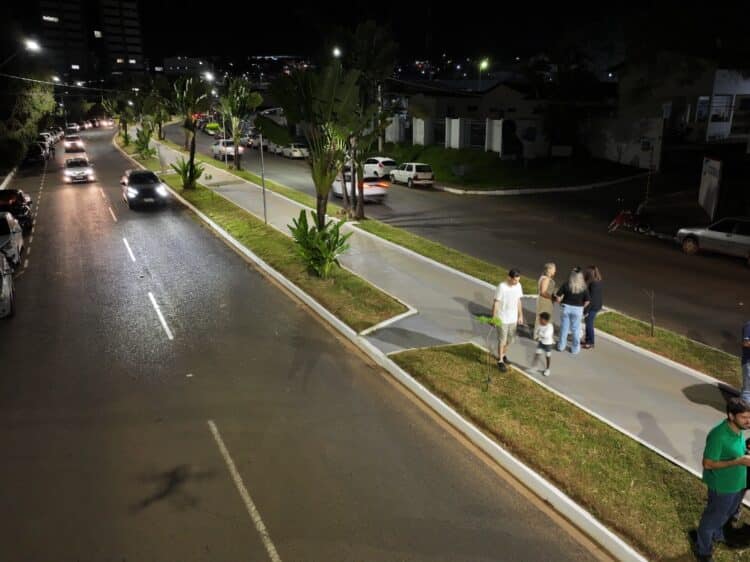 Prefeitura de Araxá executa obras de extensão e manutenção da rede elétrica em diversos pontos da cidade em 2025