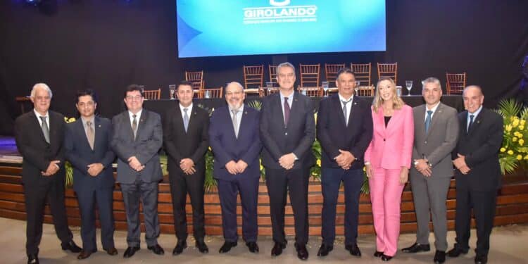 Com foco na busca de soluções para a pecuária leiteira, nova diretoria da Associação de Girolando toma posse