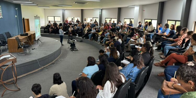 Araxá planeja ações do Programa Saúde na Escola para 2026 com foco em prevenção e bem-estar