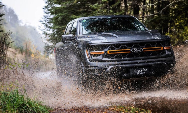 Ford exibe as novas picapes Tremor e tem ofertas especiais da Ranger na Coopavel