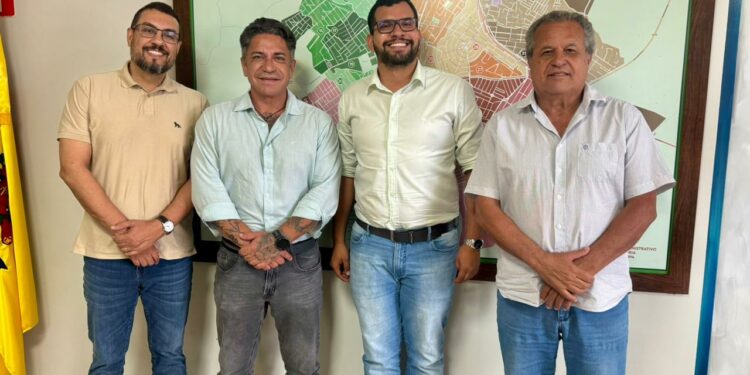 Araxá busca experiência de Paracatu para viabilizar Hospital Municipal
