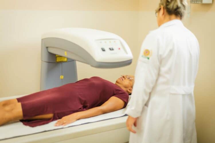 CBMM reforça apoio à Fundação de Assistência à Mulher Araxaense