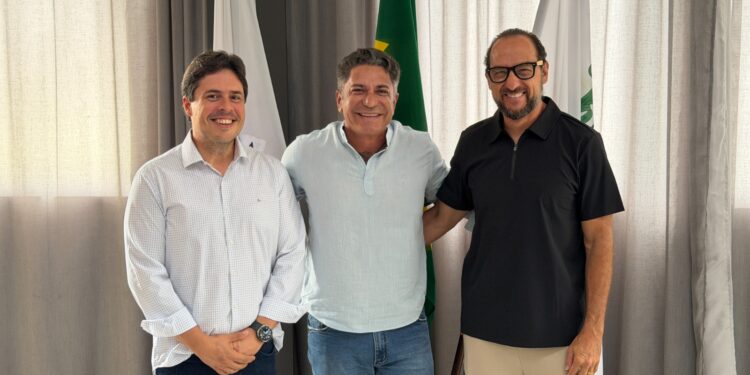 Rodrigo Siqueira assume Secretaria Municipal de Esportes