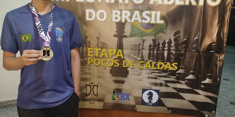 Edgard obtêm otimo resultado no Aberto do Brasil de xadrez