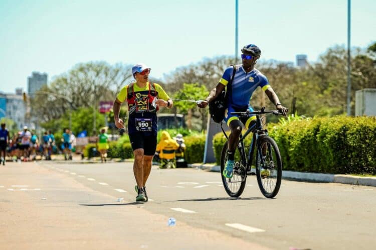 A CIDADE DOS CORREDORES