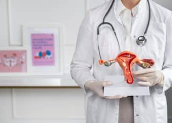 Histeroscopia: técnica padrão ouro fortalece o cuidado ginecológico na Hapvida