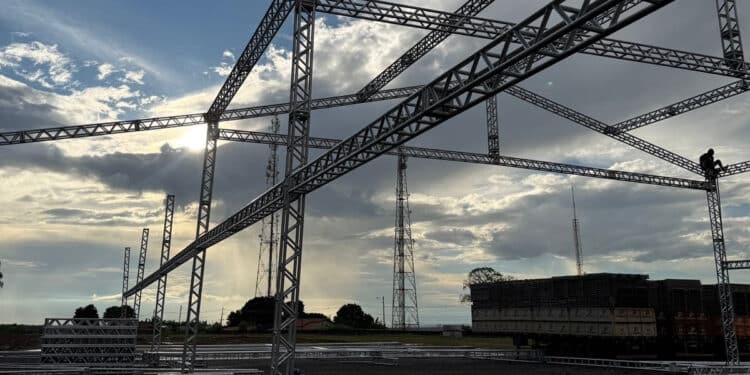 Araxá Rodeio Show inicia montagem de megaestrutura para edição 2026