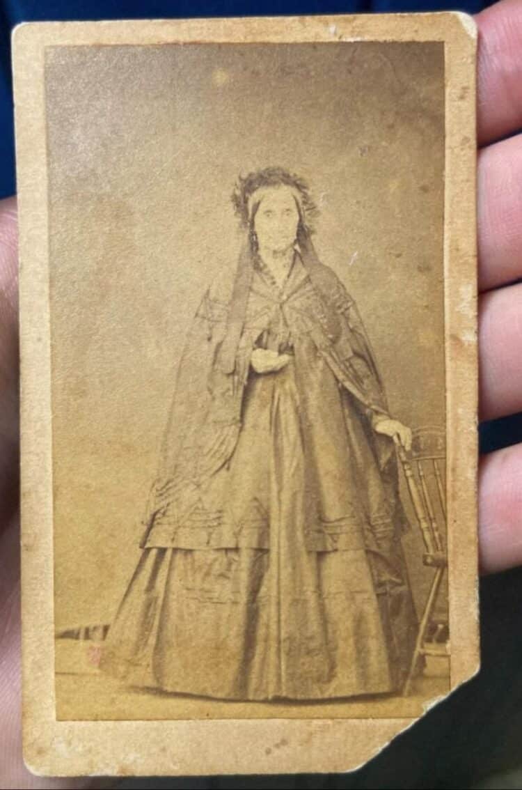Araxá participa de encontro regional de cultura e confirma registro fotográfico original de Dona Beja