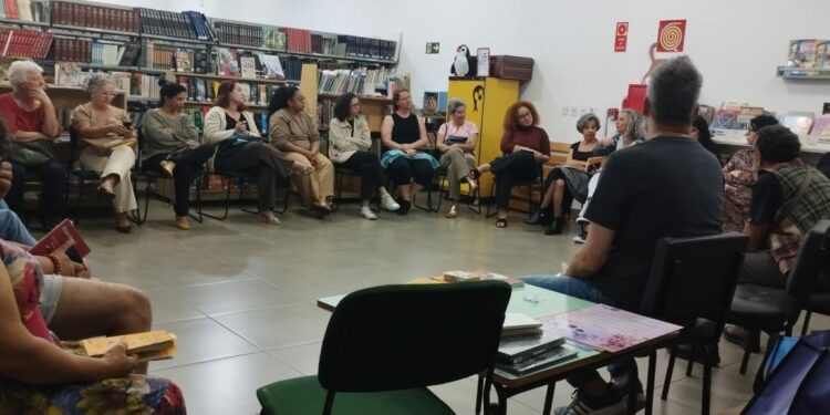 Clube do Livro do Fliaraxá chega à segunda edição com encontros gratuitos em Araxá