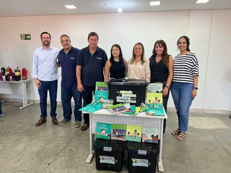 Programa “Financinhas nas Escolas” leva educação financeira a alunos da rede municipal de Araxá