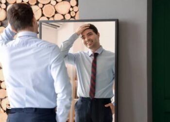 REFLEXÕES DE UM REFLEXO