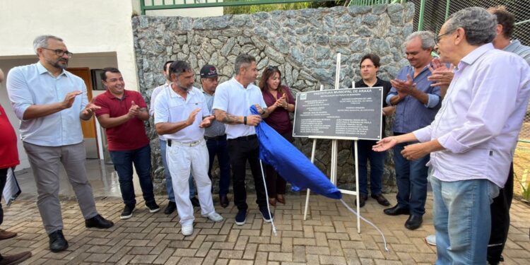 Prefeitura de Araxá inaugura Praça da Banheira com nova estrutura de lazer e convivência