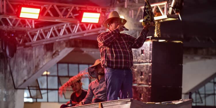 Missa sertaneja abre o Araxá Rodeio Show com fé, tradição e gesto solidário nesta quarta-feira (15)