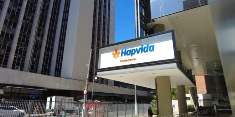 Bancos destacam melhora operacional da Hapvida no 1T26, com avanço da margem e geração de caixa