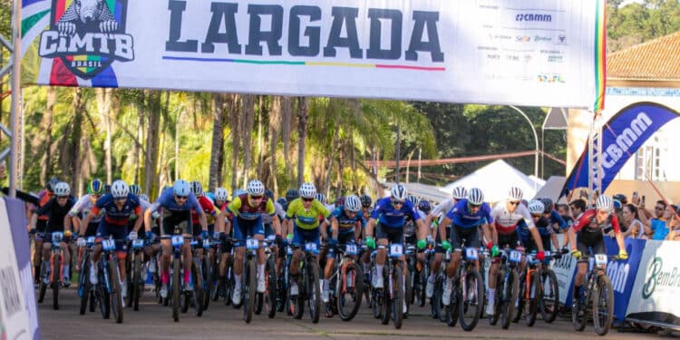 COPA INTERNACIONAL É PONTO DE ENCONTRO DE CICLISTAS DO MUNDO INTEIRO EM ARAXÁ