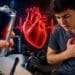 Bebidas energéticas exigem atenção: cardiologista alerta para riscos ao coração