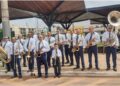 Banda Lyra leva apresentações musicais gratuitas a bairros de Paracatu